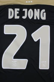 Ajax retro 18/19 - Imagen 12