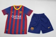 Kit de niño Barcelona retro 13/14 local