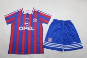 Kit de niño Bayern Münich retro 95/97