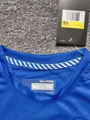 Kit de niño Manchester United retro 08/09 manga larga - Imagen 9