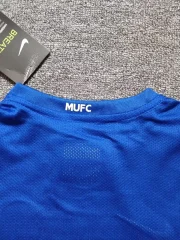 Kit de niño Manchester United retro 08/09 manga larga - Imagen 11