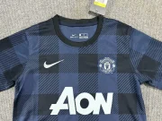 Kit de niño Manchester United retro 13/14 - Imagen 2