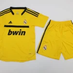 Kit de niño Real Madrid retro 11/12 portero amarillo