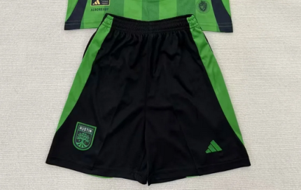 Short Austin local 25/26