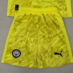 Short Manchester City portero color amarillo 25/26
