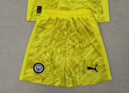 Short Manchester City portero color amarillo 25/26