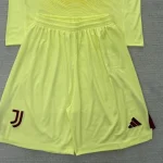 Short Juventus portero color amarillo 25/26