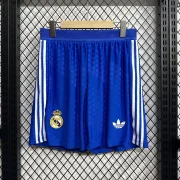 Short Real Madrid alternativa 25/26 versión jugador