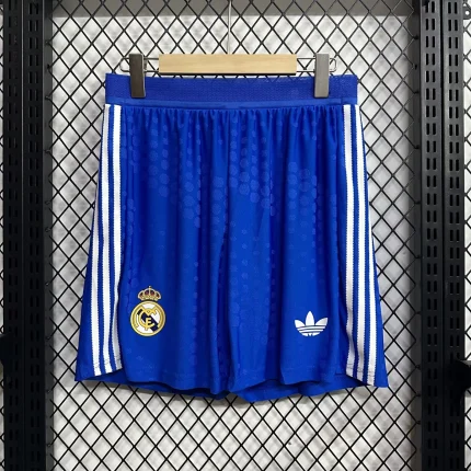 Short Real Madrid alternativa 25/26 versión jugador