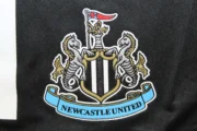 Short Newcastle United local 25/26 versión jugador - Imagen 7