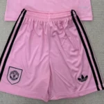 Short Manchester United portero color rosa 25/26