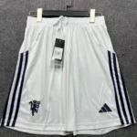 Short Manchester United visitante color blanco 25/26