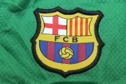 Kit de niño Barcelona portero color verde 25/26 - Imagen 16