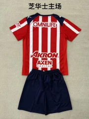 Kit de niño Chivas local 25/26 - Imagen 3