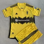 Kit de niño Columbus Crew local 25/26