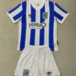 Kit de niño Huddersfield local 25/26