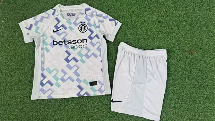 Kit de niño Inter de Milán visitante 25/26 versión jugador