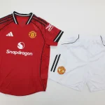 Kit de niño Manchester United local 25/26 versión jugador