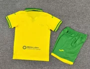 Kit de niño Norwich local 25/26 - Imagen 2