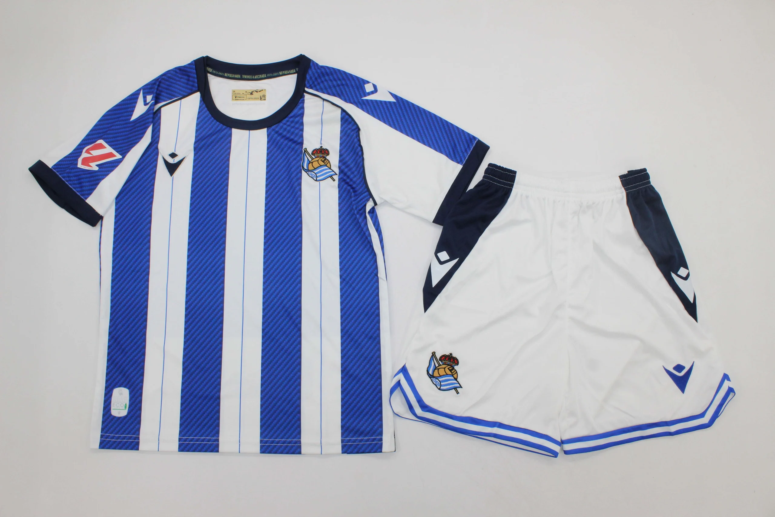 TallaNino26-RealSociedad-local-portada Kit de niño Real Sociedad local 25/26 - Imagen 1