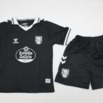 Kit de niño Celta de Vigo 100 aniversario color negro