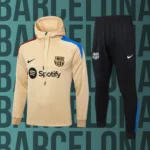 Chándal de adulto con gorro Barcelona modelo 11