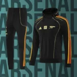 Chándal de adulto con gorro Arsenal modelo 02