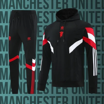 Chándal de adulto con gorro Manchester United modelo 02