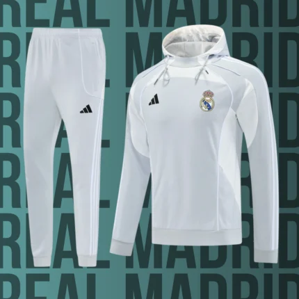 Chándal de adulto con gorro Real Madrid modelo 07