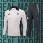 Chándal de niño cremallera completa Real Madrid modelo 31