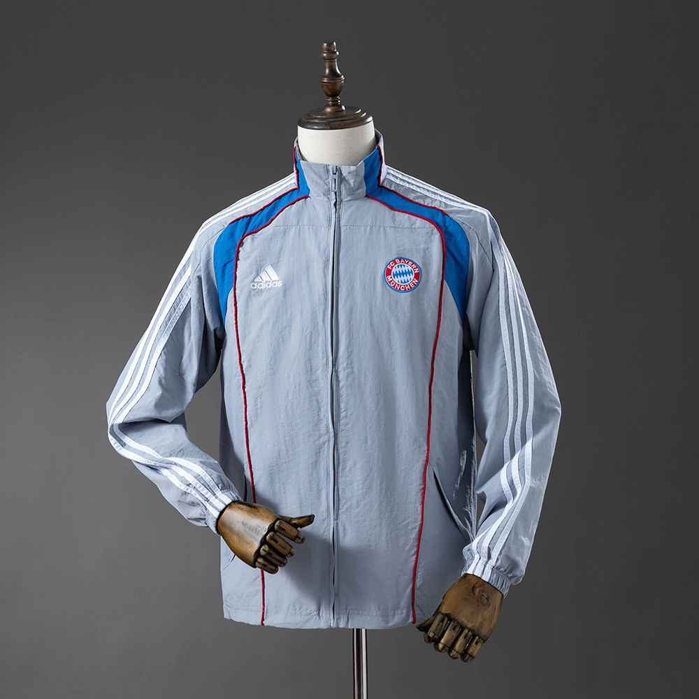 05781840 Cortavientos Bayern Münich modelo 03 - Imagen 1