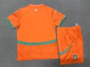 Kit de niño Costa de Marfil local 2025 - Imagen 2