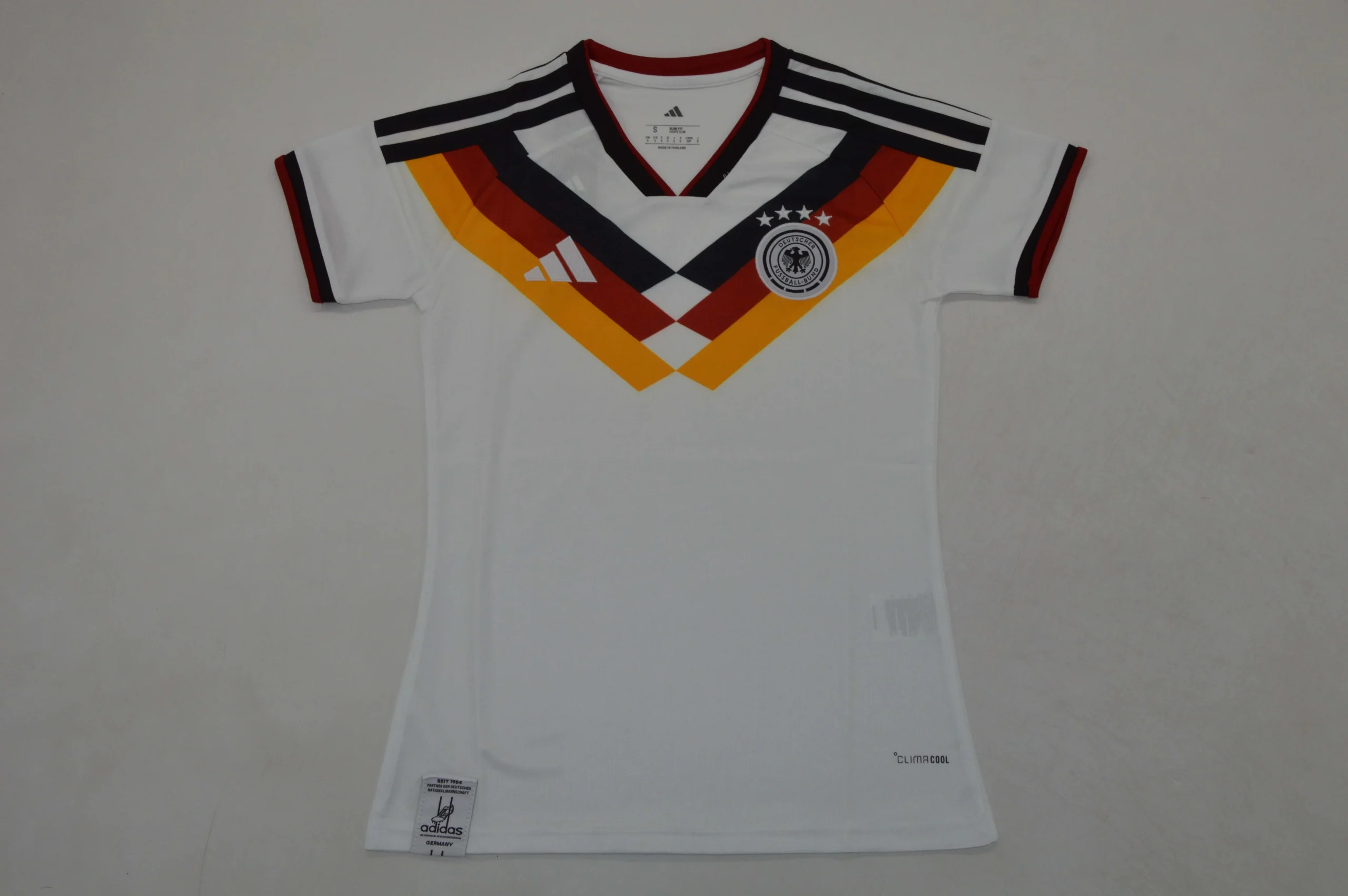 Mundial2026-Alemania-local-2026-version-femenina-portada Alemania local 2026 versión femenina - Imagen 1