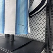 Argentina local manga larga 2026 versión jugador - Imagen 6