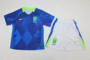 Kit de niño Brasil visitante 2025
