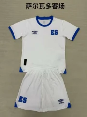 Kit de niño El Salvador visitante 2025