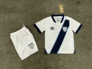 Kit de niño Guatemala local 2025