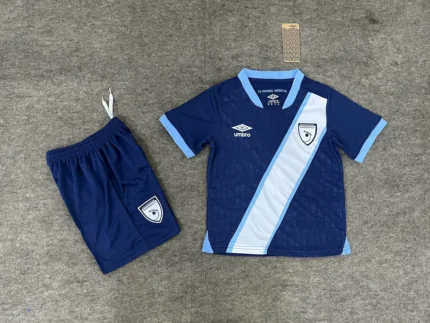 Kit de niño Guatemala visitante 2025