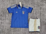 Kit de niño Italia local 2026