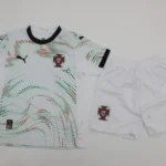 Kit de niño Portugal visitante 2025
