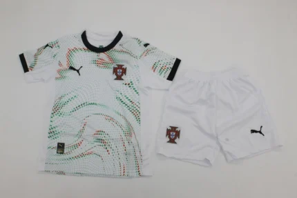 Kit de niño Portugal visitante 2025