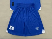 Short El Salvador local 2025