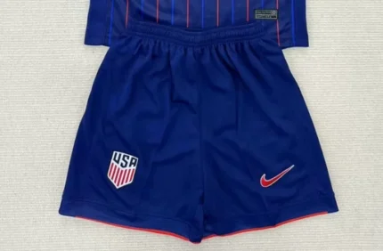 Short Estados Unidos visitante 2025