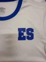 Kit de niño El Salvador visitante 2025 - Imagen 2