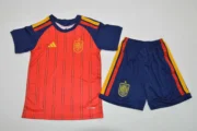 Kit de niño España local 2026