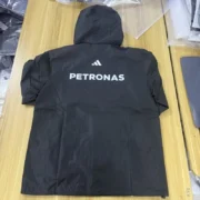 Cortavientos Mercedes - Imagen 3