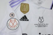 Real Madrid retro 22/23 local - Imagen 4