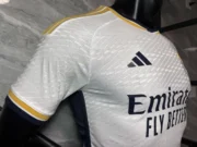 Real Madrid retro 23/24 versión jugador - Imagen 10