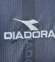 Roma retro manga larga 99/00 visitante - Imagen 7