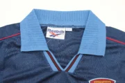 Aston Villa retro 95/96 alternativa - Imagen 4